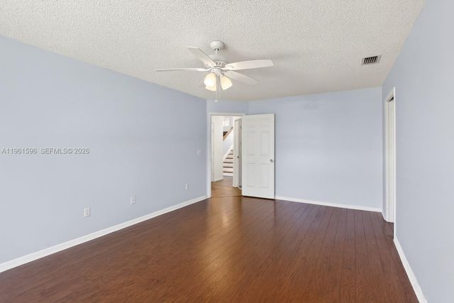 2838 Bogota Ave, Cooper City, FL 33026