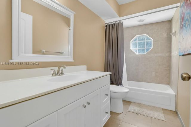 2838 Bogota Ave, Cooper City, FL 33026