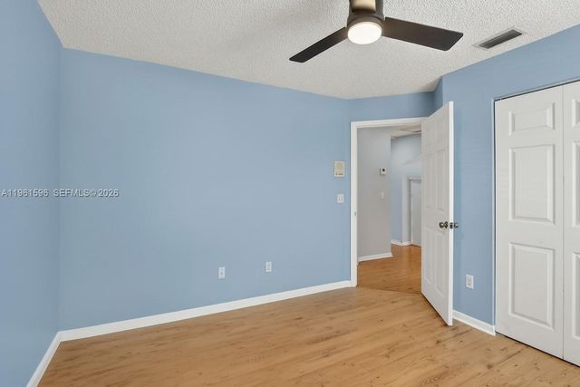 2838 Bogota Ave, Cooper City, FL 33026