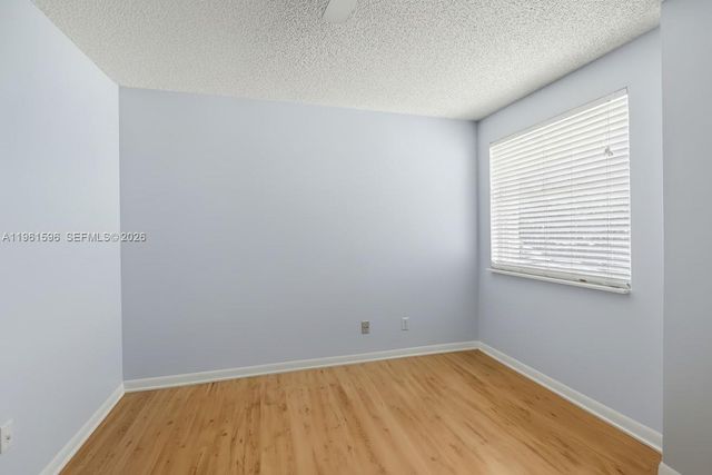 2838 Bogota Ave, Cooper City, FL 33026