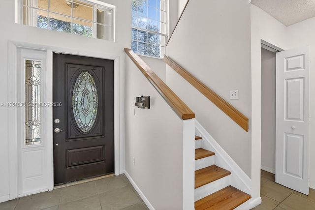 2838 Bogota Ave, Cooper City, FL 33026