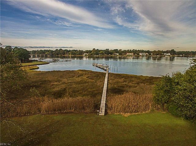 412 Robin RD, Portsmouth, VA 23701