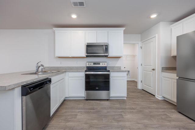 884 Freestyle Ct., Longs, SC 29568