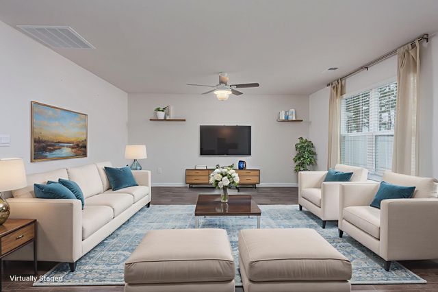 884 Freestyle Ct., Longs, SC 29568