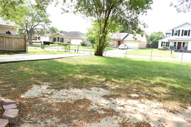 11631 Corkwood Drive, Houston, TX 77089