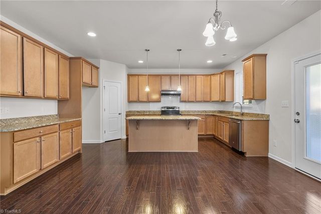 4427 Saddlewood Club Drive, High Point, NC 27265