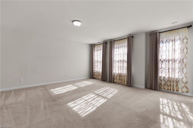 4427 Saddlewood Club Drive, High Point, NC 27265