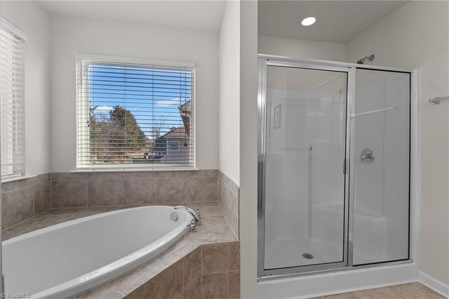 4427 Saddlewood Club Drive, High Point, NC 27265