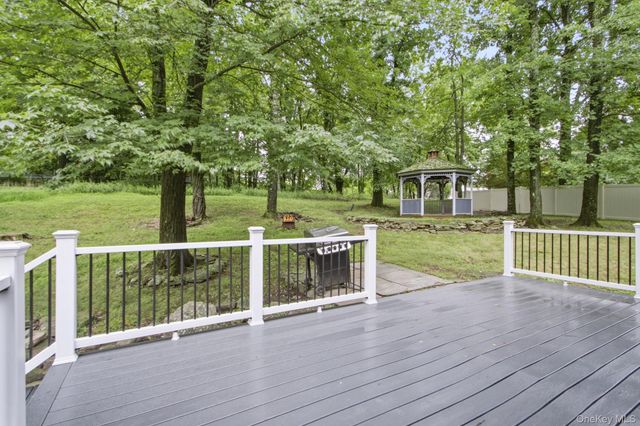 31 Denman Road, Middletown, NY 10940