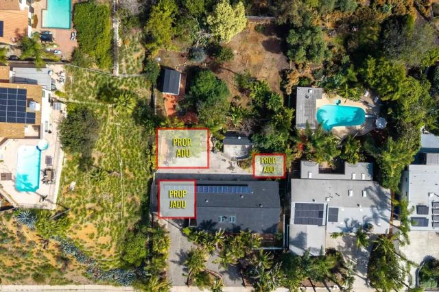 5861 College Avenue, San Diego, CA 92120