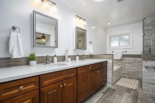 5861 College Avenue, San Diego, CA 92120