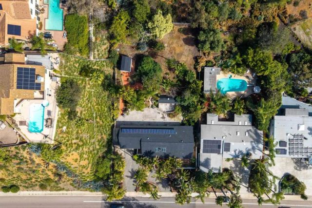 5861 College Avenue, San Diego, CA 92120