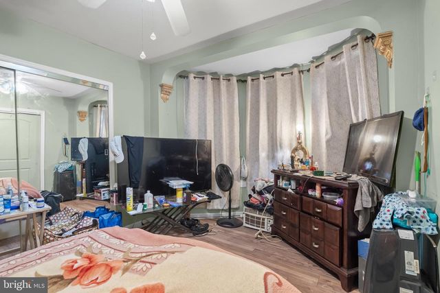 3717 N 8TH ST, Philadelphia, PA 19140