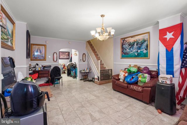 3717 N 8TH ST, Philadelphia, PA 19140