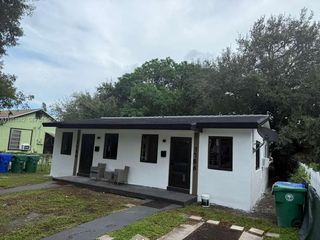 1786 NW 53rd St, Miami, FL 33142