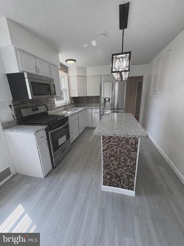 5900 JOHN ADAMS DR, Temple Hills, MD 20748