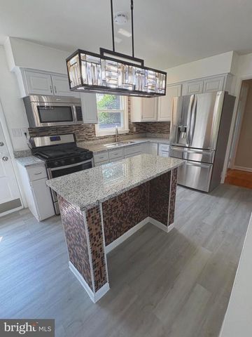 5900 JOHN ADAMS DR, Temple Hills, MD 20748