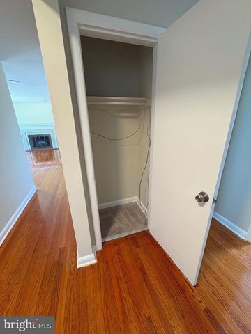 5900 JOHN ADAMS DR, Temple Hills, MD 20748
