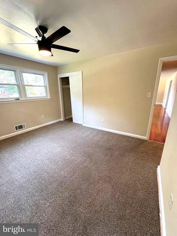 5900 JOHN ADAMS DR, Temple Hills, MD 20748