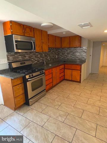 5900 JOHN ADAMS DR, Temple Hills, MD 20748