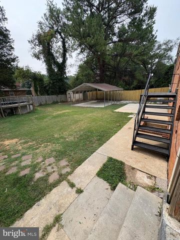 5900 JOHN ADAMS DR, Temple Hills, MD 20748