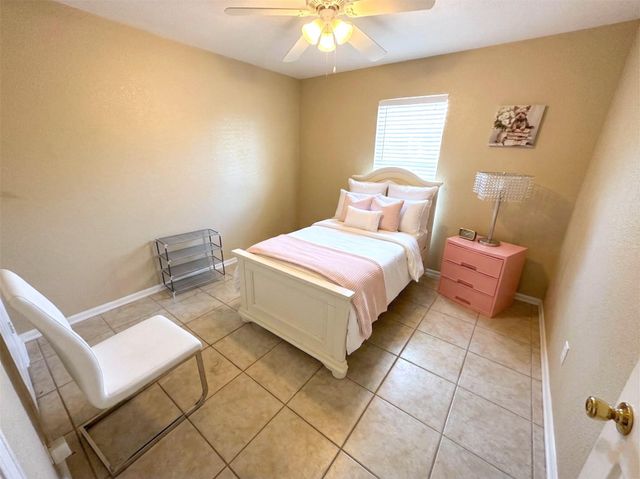 7315 Foxside Lane, Humble, TX 77338