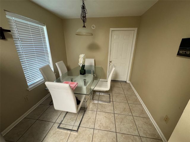 7315 Foxside Lane, Humble, TX 77338