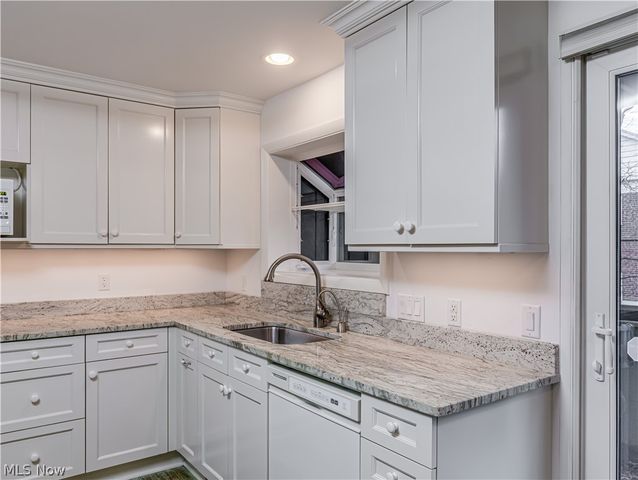 2675 Warrensville Center Road 2, Shaker Heights, OH 44122