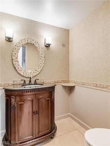 2675 Warrensville Center Road 2, Shaker Heights, OH 44122