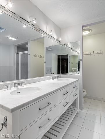 2675 Warrensville Center Road 2, Shaker Heights, OH 44122