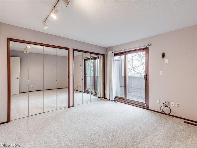 2675 Warrensville Center Road 2, Shaker Heights, OH 44122