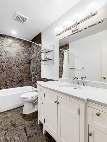 2675 Warrensville Center Road 2, Shaker Heights, OH 44122