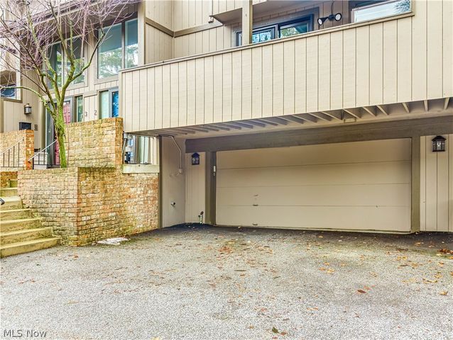 2675 Warrensville Center Road 2, Shaker Heights, OH 44122