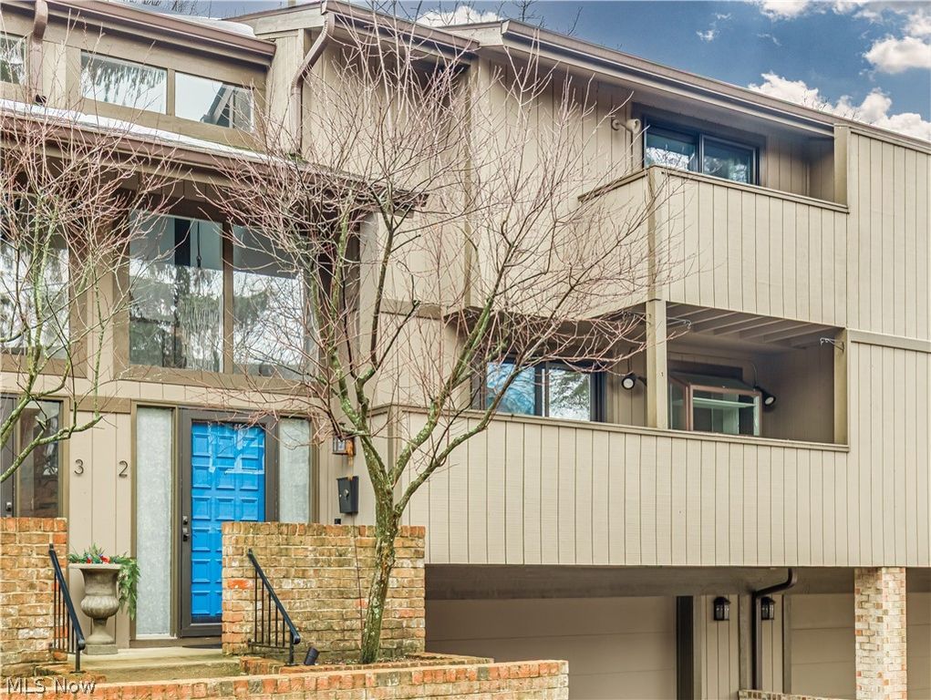 2675 Warrensville Center Road 2, Shaker Heights, OH 44122