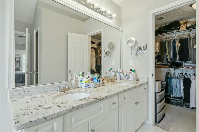 983 ASPEN DR Drive, Lithia Springs, GA 30122
