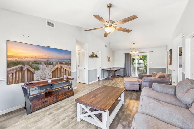2642 Temperance Dr., Myrtle Beach, SC 29577