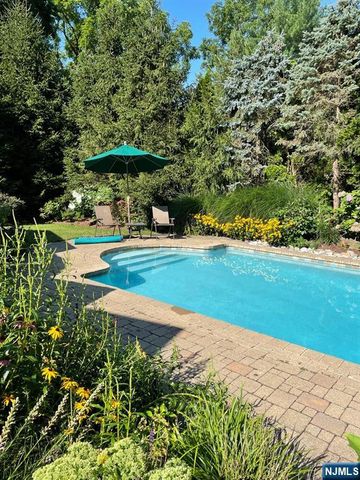 45 Hickory Lane, Closter, NJ 07624