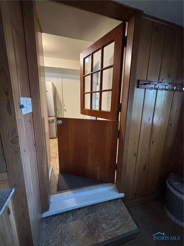 630 Center Ridge Road, Bryan, OH 43506