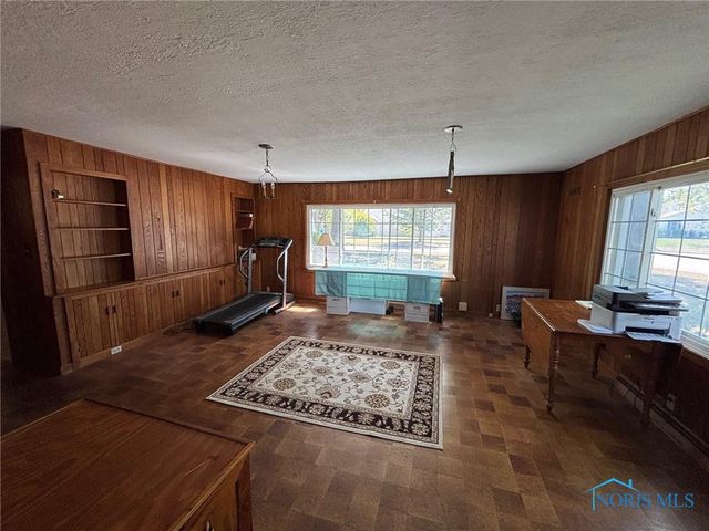 630 Center Ridge Road, Bryan, OH 43506