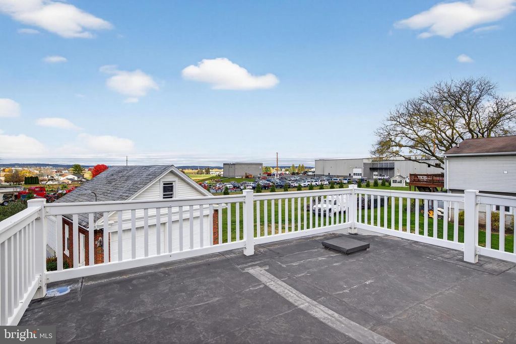 Image 39 of property listing at 379 E MAIN ST, Leola, PA 17540