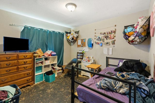 5972 N Haven Dr, North Highlands, CA 95660