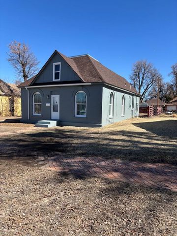 805 Raton Ave, La Junta, CO 81050