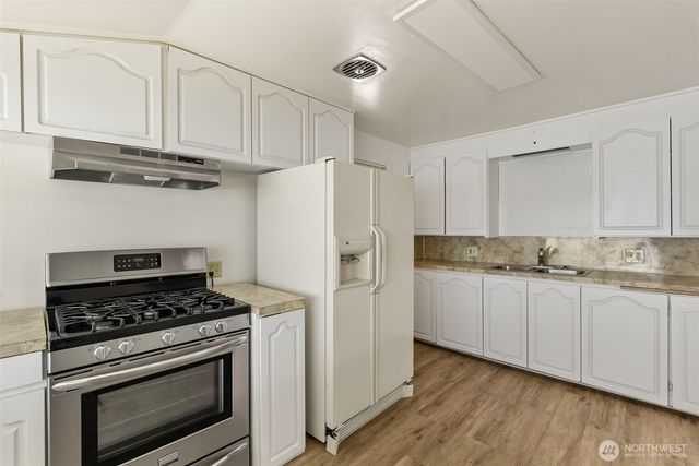 2705 Hidden Cove Lane NW, Olympia, WA 98502