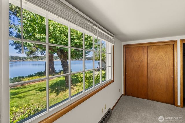 2705 Hidden Cove Lane NW, Olympia, WA 98502
