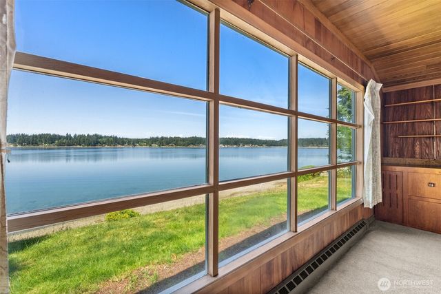 2705 Hidden Cove Lane NW, Olympia, WA 98502