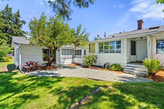 2705 Hidden Cove Lane NW, Olympia, WA 98502