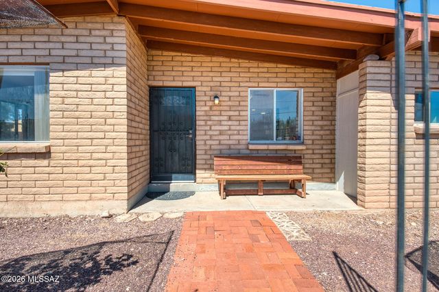 3390 W Ruthann Road, Tucson, AZ 85745