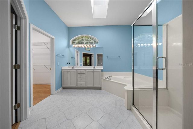 10640 NW 32ND PLACE, Gainesville, FL 32606