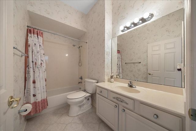 10640 NW 32ND PLACE, Gainesville, FL 32606