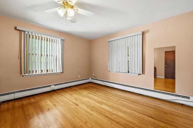 577 Grove Street, Worcester, MA 01605